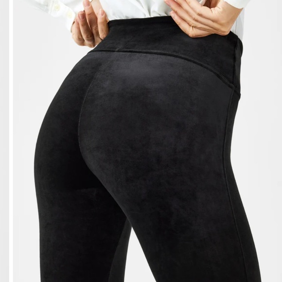 $98 SPANX M Velvet Leggings Super Soft Workout Loungewear Waistband Shapewear - Picture 4 of 4